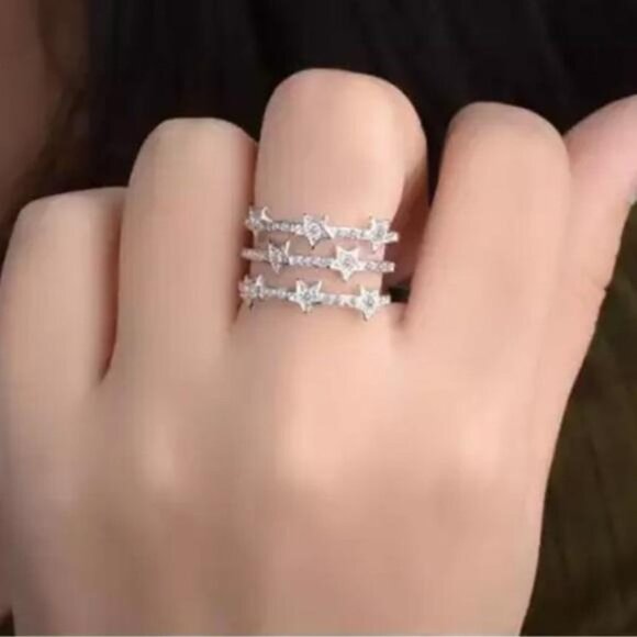 NEW SILVER DIAMOND MULTI LAYER ADJUSTABLE RING, CUTE RING, SHINY RING. - Picture 1 of 5